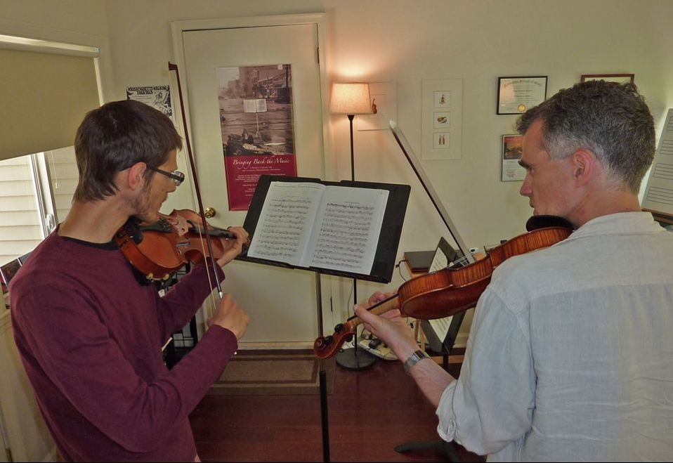 Private violin lessons at Pioneer Valley Strings